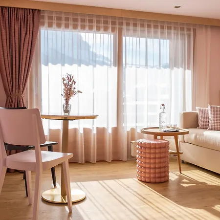 Ξενοδοχείο Grindellodge *